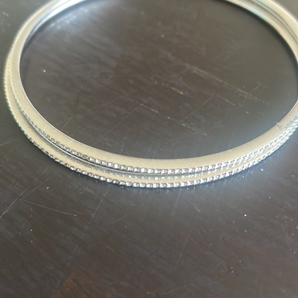 Nadri cubic zirconia 2 bangle bracelets - Picture 2 of 4